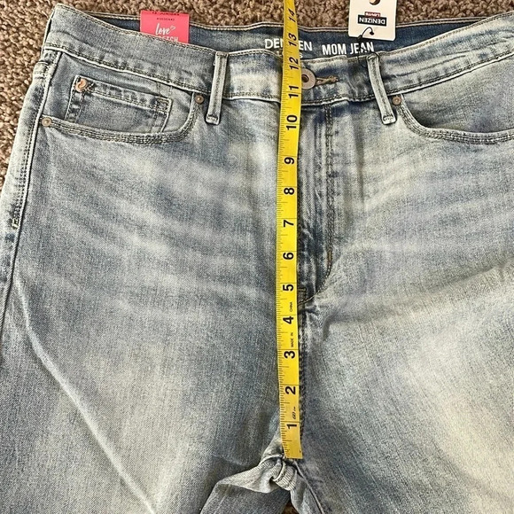 Denizen by Levi’s mom jean Light wash High rise Junior size 13 NWT - Picture 7 of 14